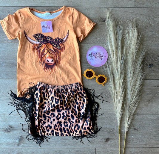 Cow&Cheetah print skirt set.